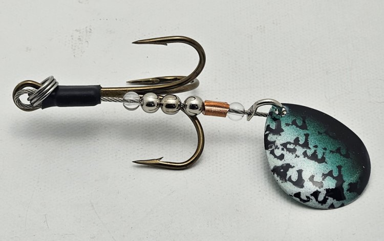 NOISEMAKER Mustad 7/0 CRAPPIE