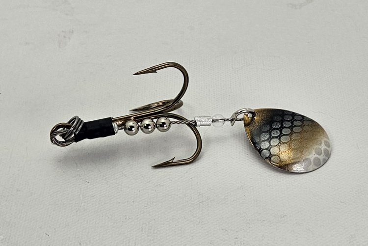 NOISEMAKER Mustad 7/0 SUCKER